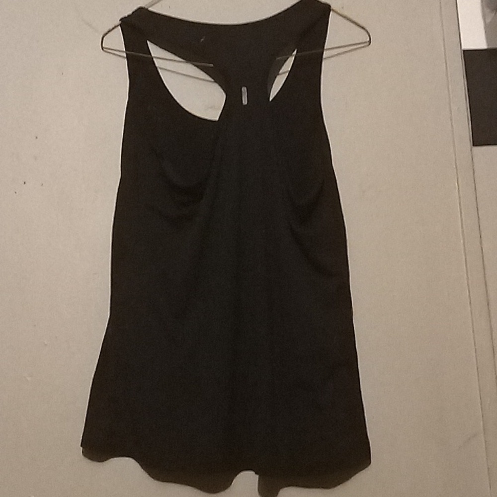 COPY - Reebok tank - Picture 3 of 3
